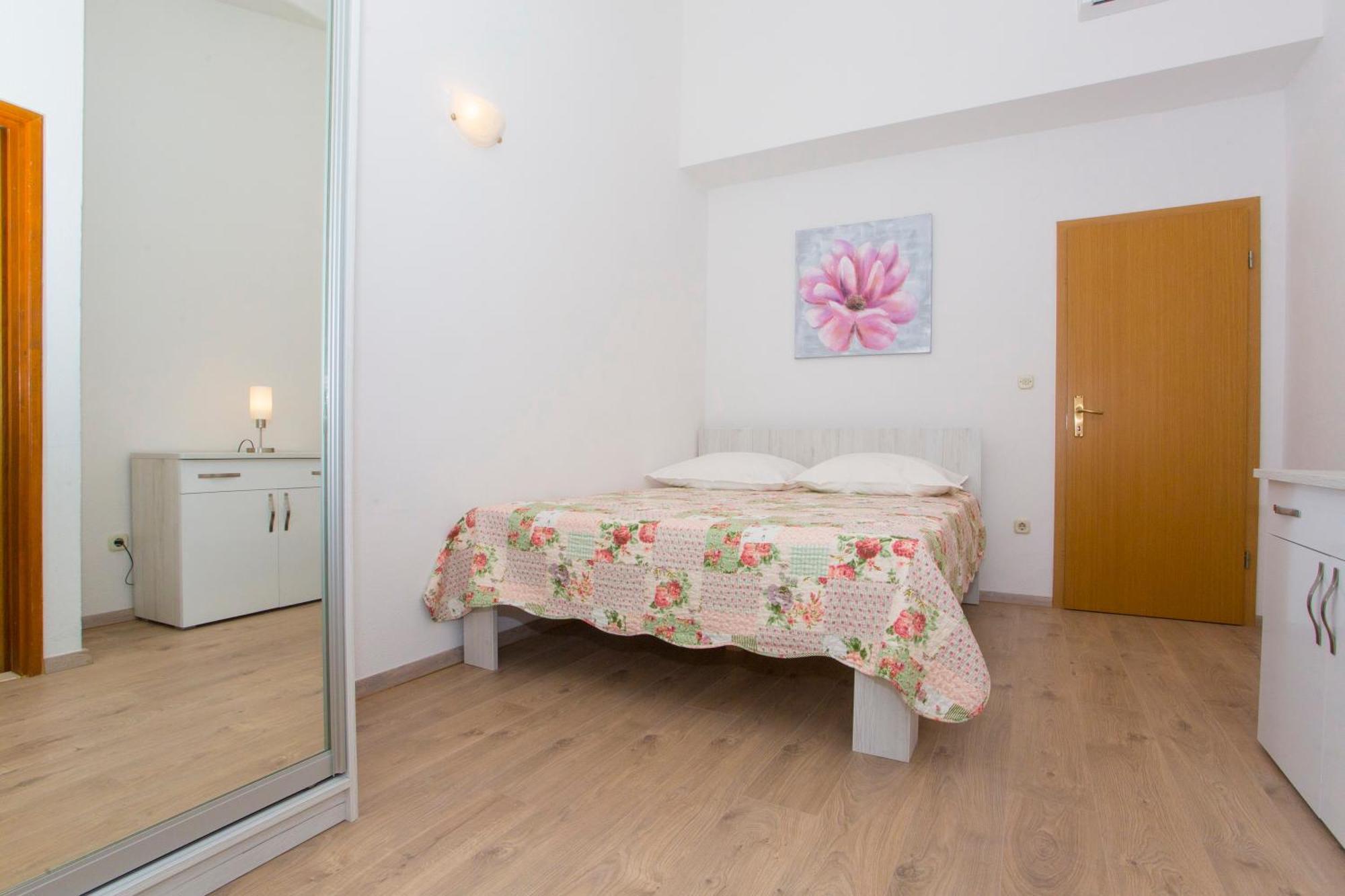 Apartments Dundic Makarska Bagian luar foto