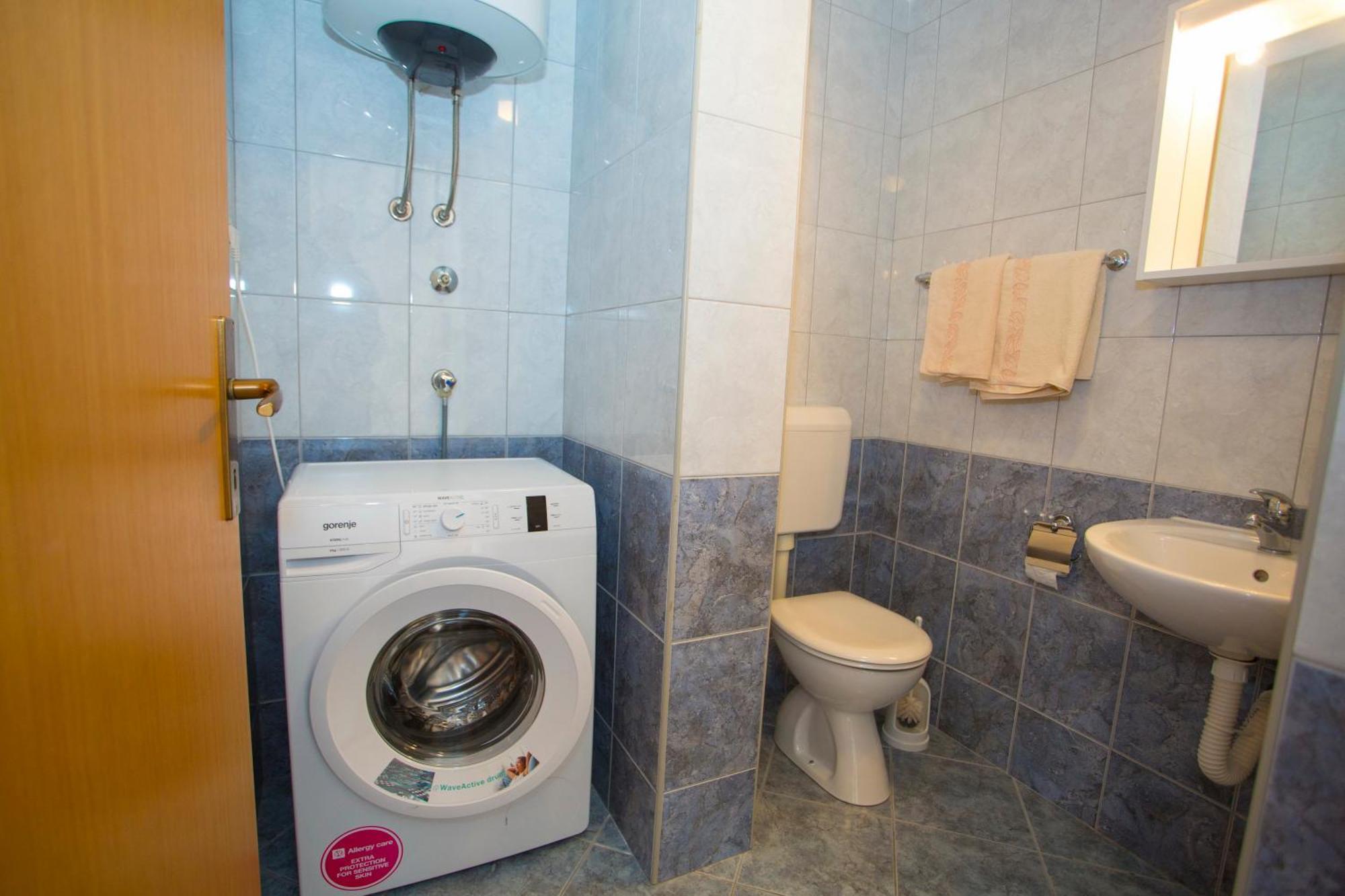 Apartments Dundic Makarska Bagian luar foto