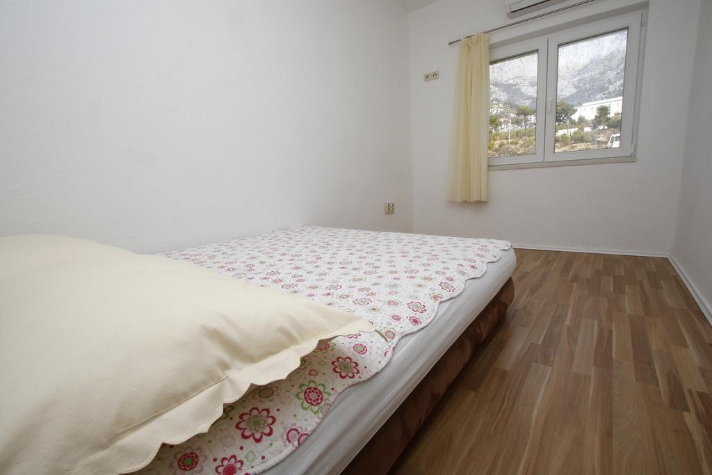 Apartments Dundic Makarska Bagian luar foto
